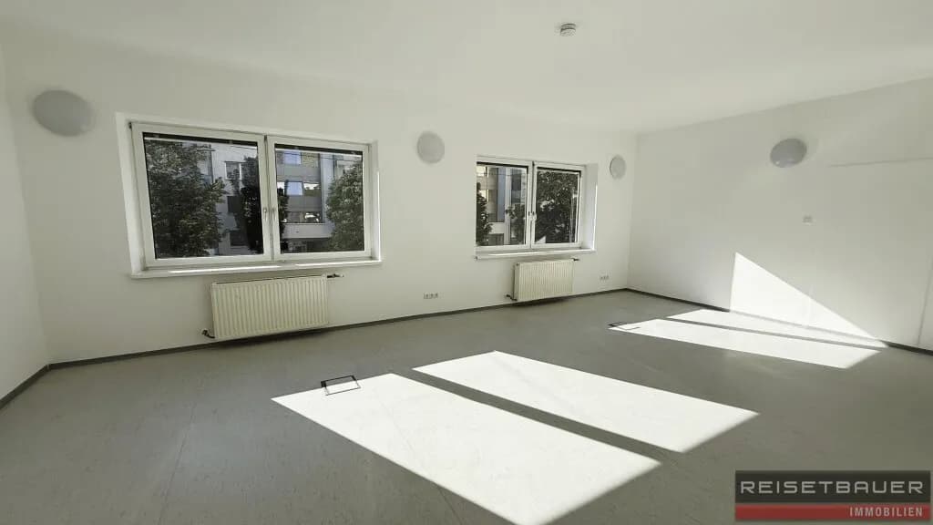 15-Zimmer-Gewerbeimmobilie mieten in Linz – 514 m², € 4.415