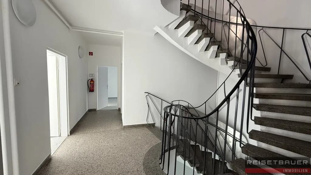 15-Zimmer-Gewerbeimmobilie mieten in Linz – 514 m², € 4.415 – Bild 11 von 40