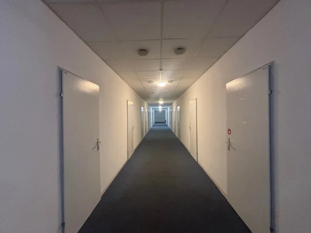 24-Zimmer-Gewerbeimmobilie mieten in Wien – 1 060 m², € 10.000