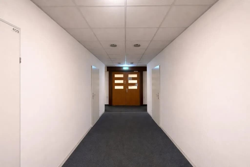 24-Zimmer-Gewerbeimmobilie mieten in Wien – 1 060 m², € 10.000 – Bild 2 von 22
