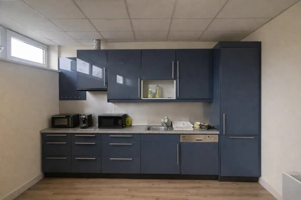 24-Zimmer-Gewerbeimmobilie mieten in Wien – 1 060 m², € 10.000 – Bild 16 von 22