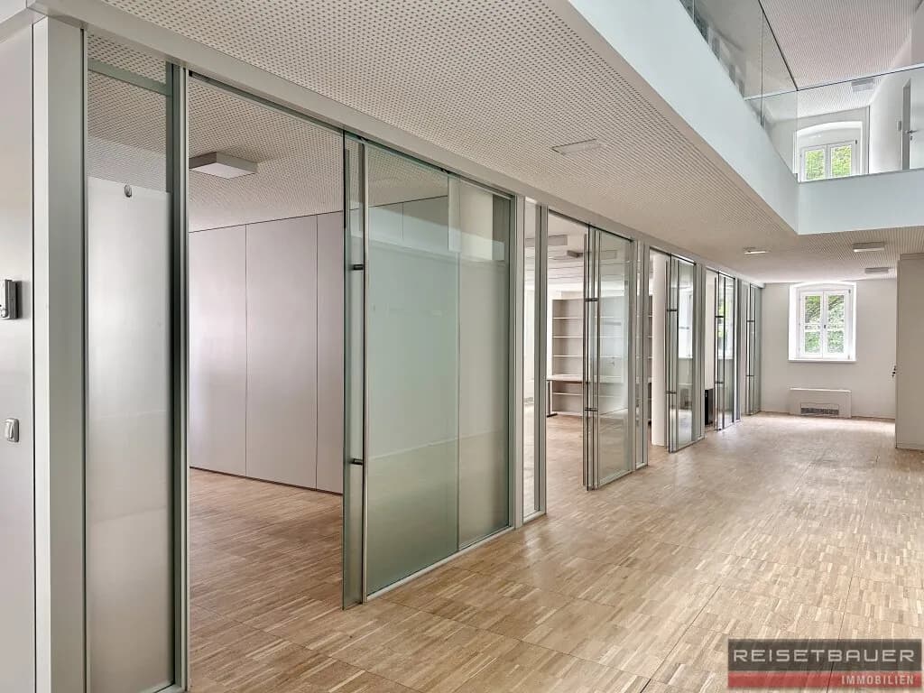 Gewerbeimmobilie mieten in Linz – 1 795 m², € 19.465