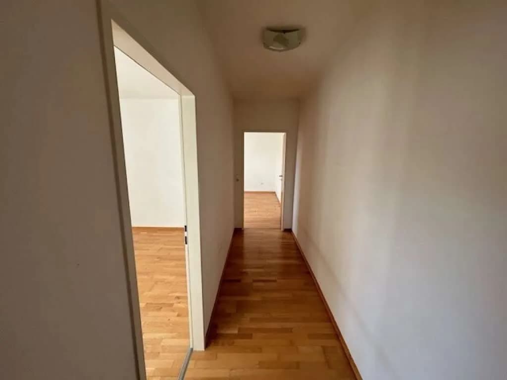 2-Zimmer-Wohnung mieten in Horn – 72,58 m², € 760 – Bild 4 von 8