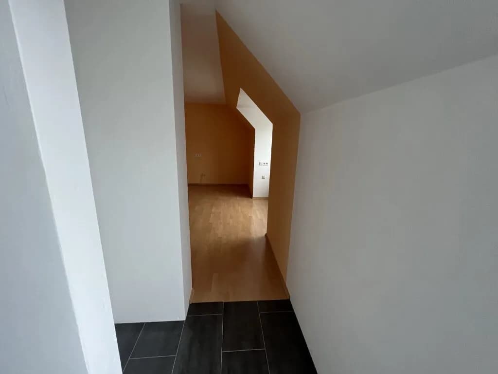 2-Zimmer-Wohnung mieten in Horn – 61,5 m², € 544 – Bild 4 von 9