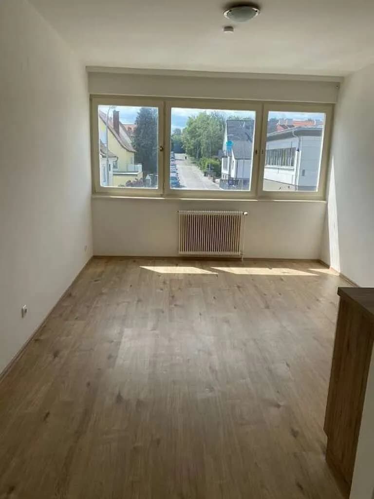 1-Zimmer-Wohnung mieten in Horn – 24 m², € 638