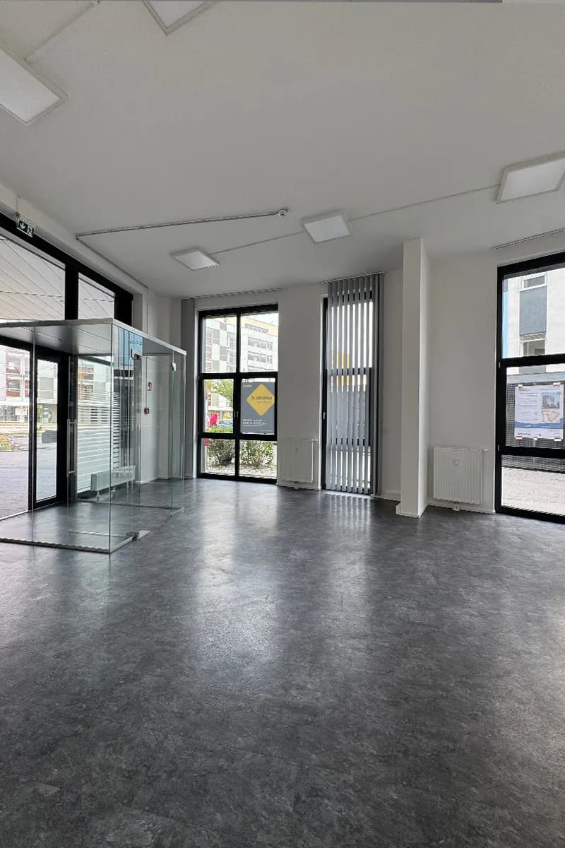 Gewerbeimmobilie mieten in Linz Land – 72 m², € 1.483