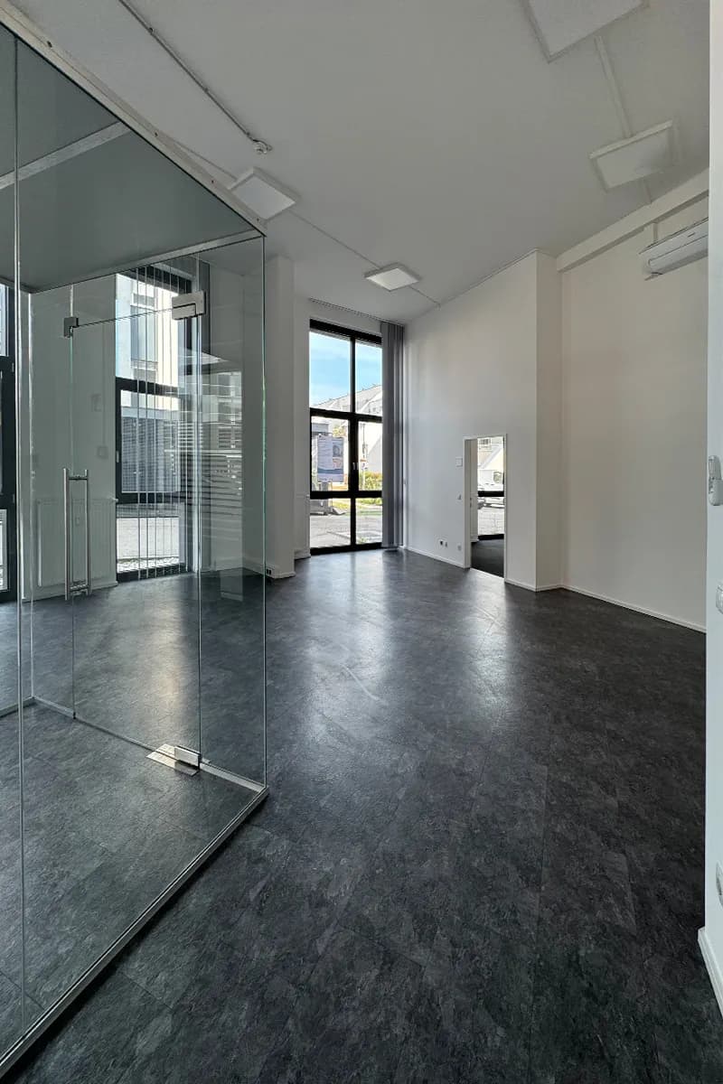 Gewerbeimmobilie mieten in Linz Land – 72 m², € 1.483 – Bild 2 von 4