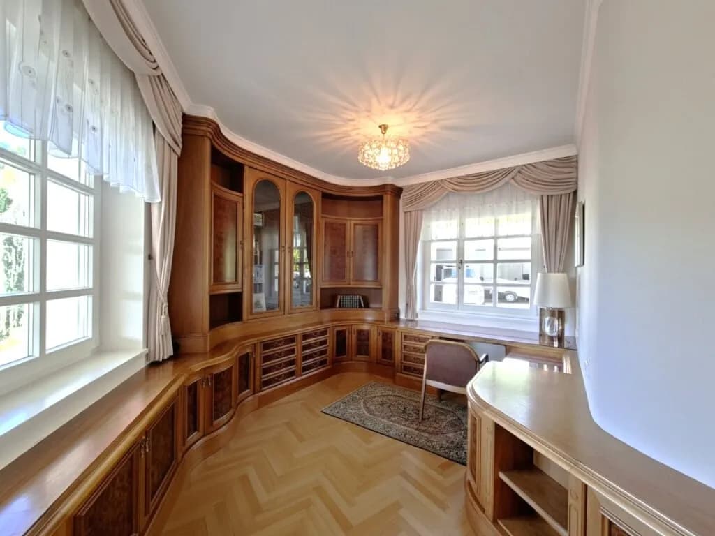 8-Zimmer-Haus kaufen in Weiz – 302 m², € 795.000 – Bild 10 von 30