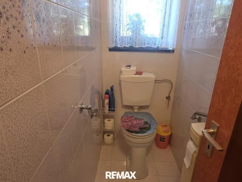 8-Zimmer-Haus kaufen in Deutschlandsberg – 240 m², € 395.000 – Bild 9 von 31