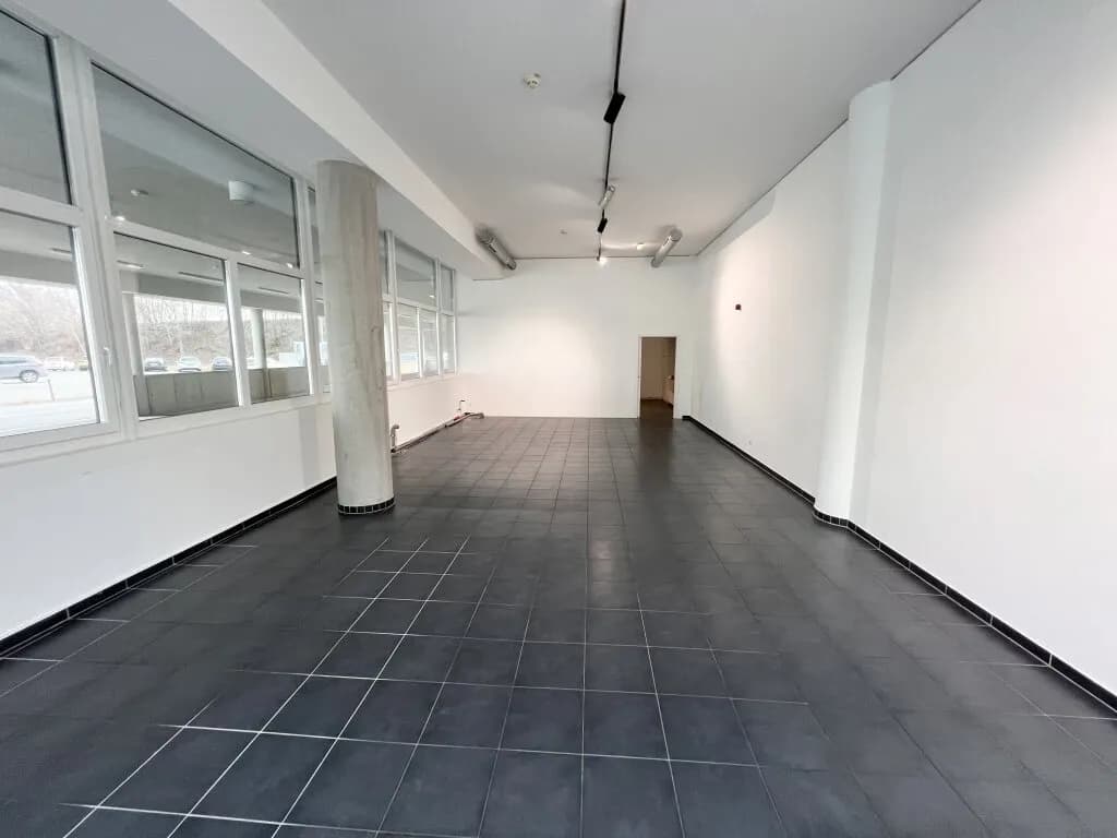 Gewerbeimmobilie mieten in Graz-Umgebung – 119,92 m², € 1.869