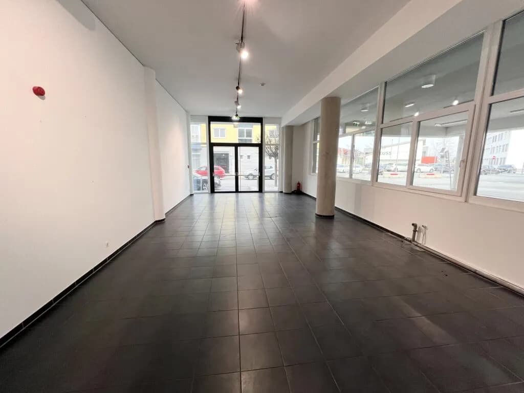 Gewerbeimmobilie mieten in Graz-Umgebung – 119,92 m², € 1.869 – Bild 2 von 13