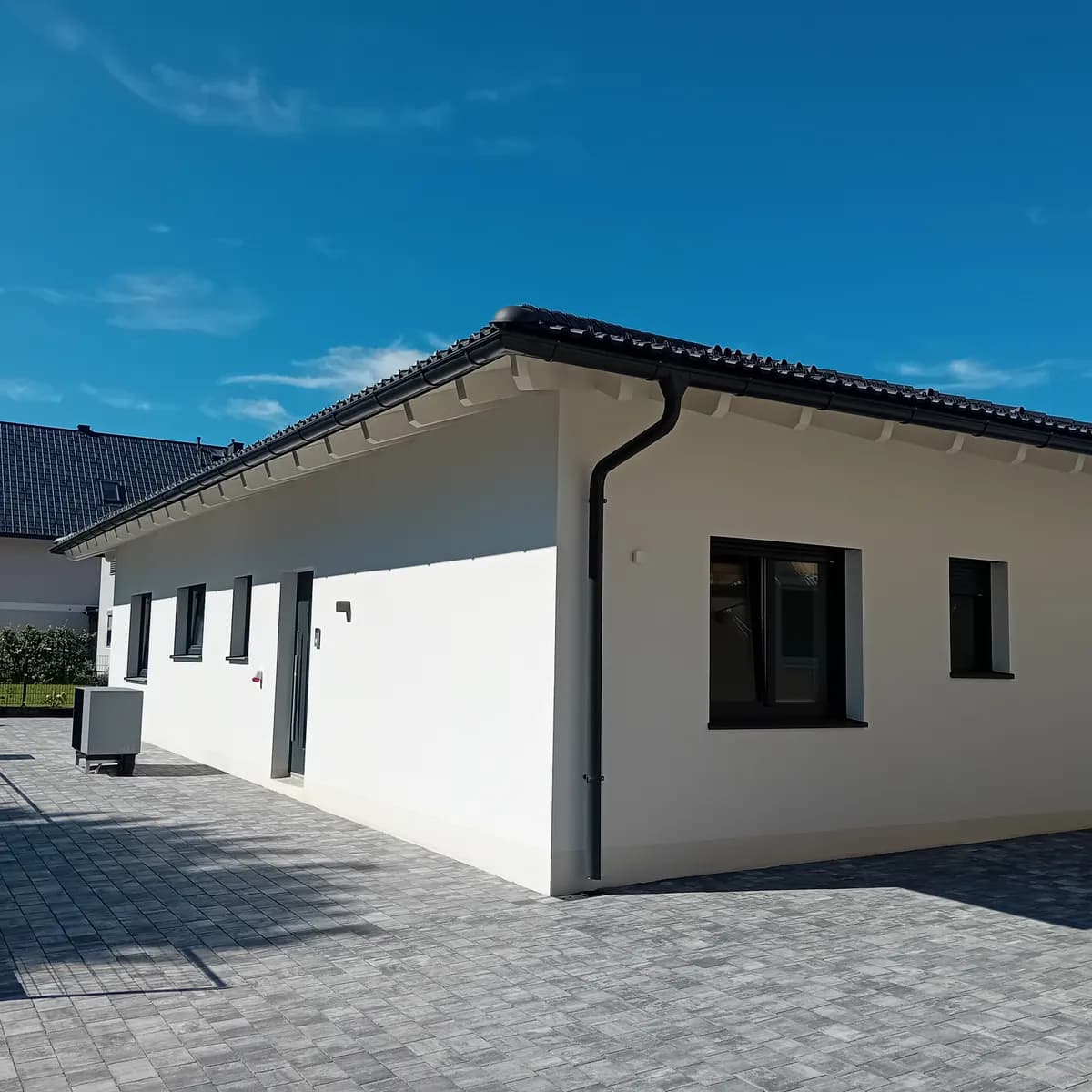 2-Zimmer-Wohnung mieten in Villach – 43 m², € 870 – Bild 2 von 8