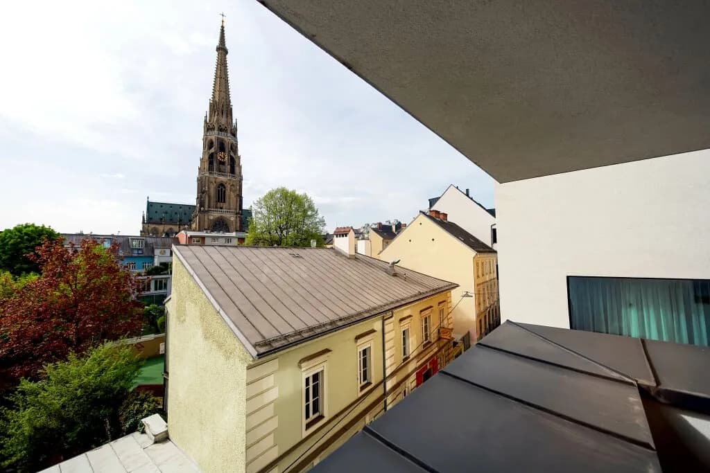 Gewerbeimmobilie mieten in Linz – 245 m² – Bild 2 von 11