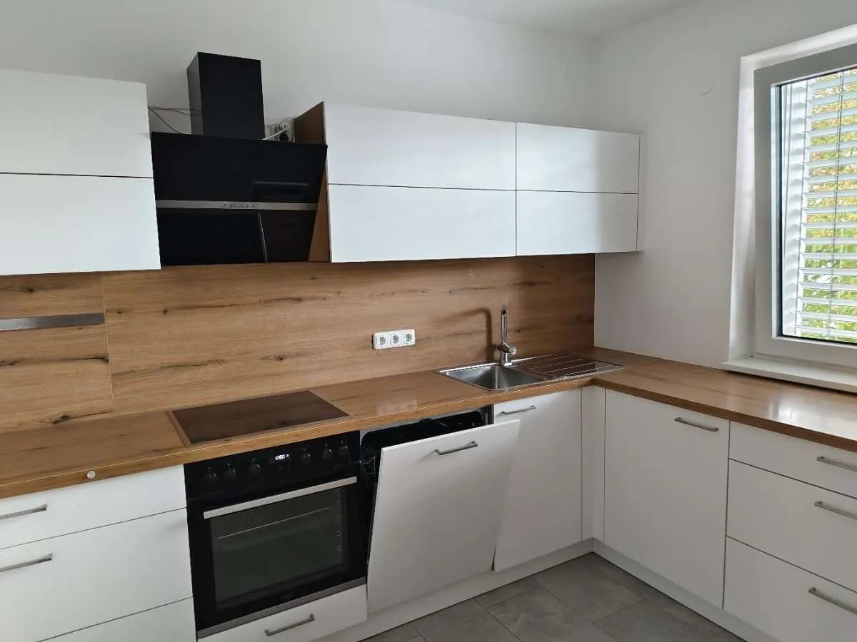 3-Zimmer-Wohnung mieten in Linz Land – 97 m², € 970 – Bild 2 von 12