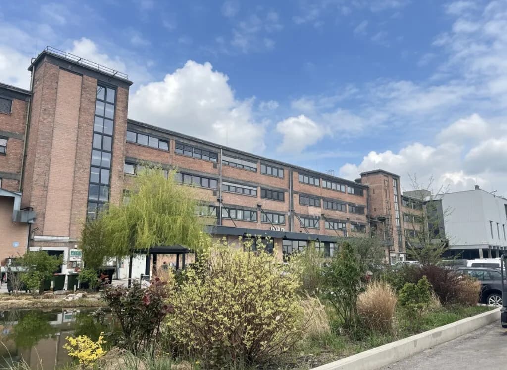 Gewerbeimmobilie mieten in Baden – 900 m², € 6.210 – Bild 6 von 9