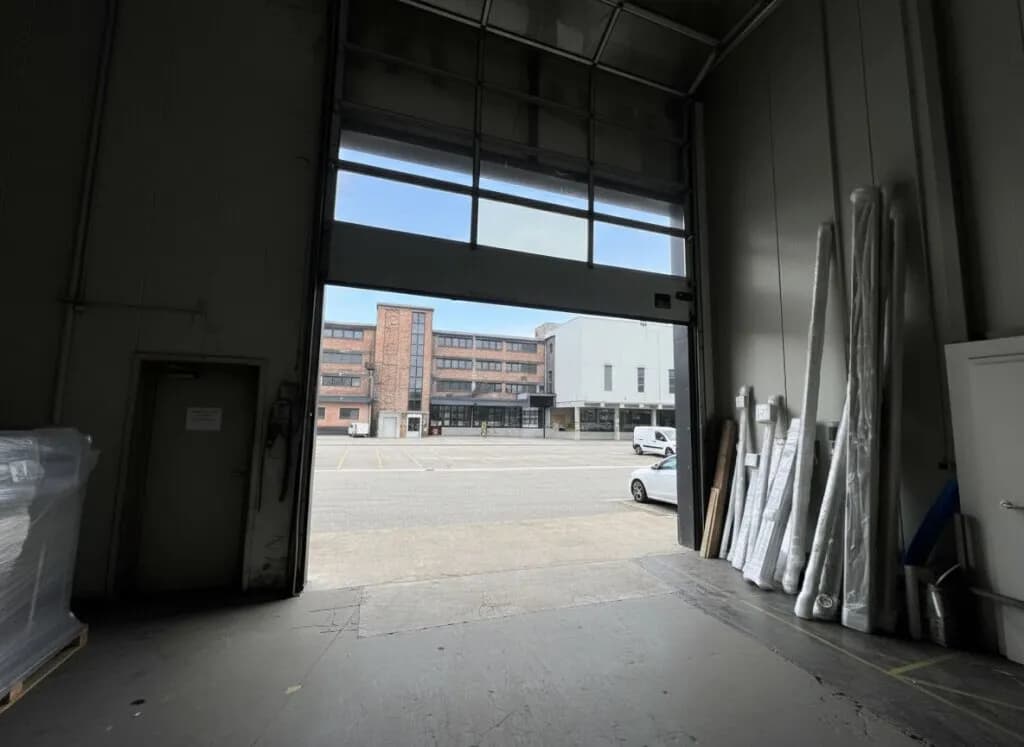 Gewerbeimmobilie mieten in Baden – 900 m², € 6.210 – Bild 9 von 9