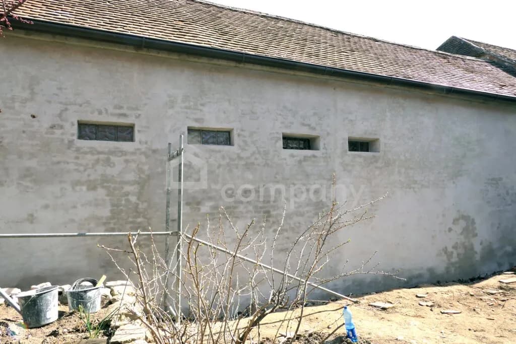 3-Zimmer-Immobilie kaufen in Hollabrunn – 100 m², € 118.000 – Bild 3 von 9