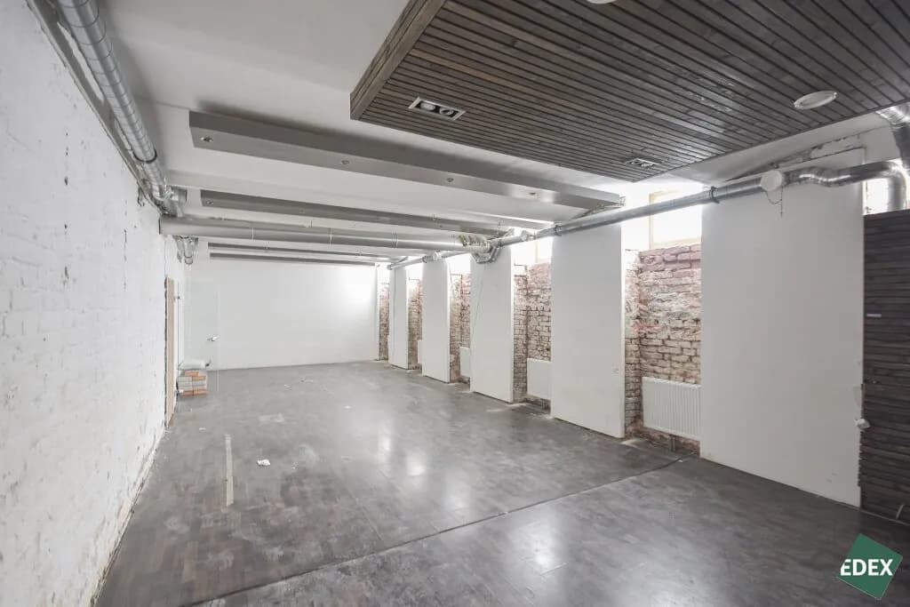 2-Zimmer-Gewerbeimmobilie mieten in Wien – 108 m², € 449