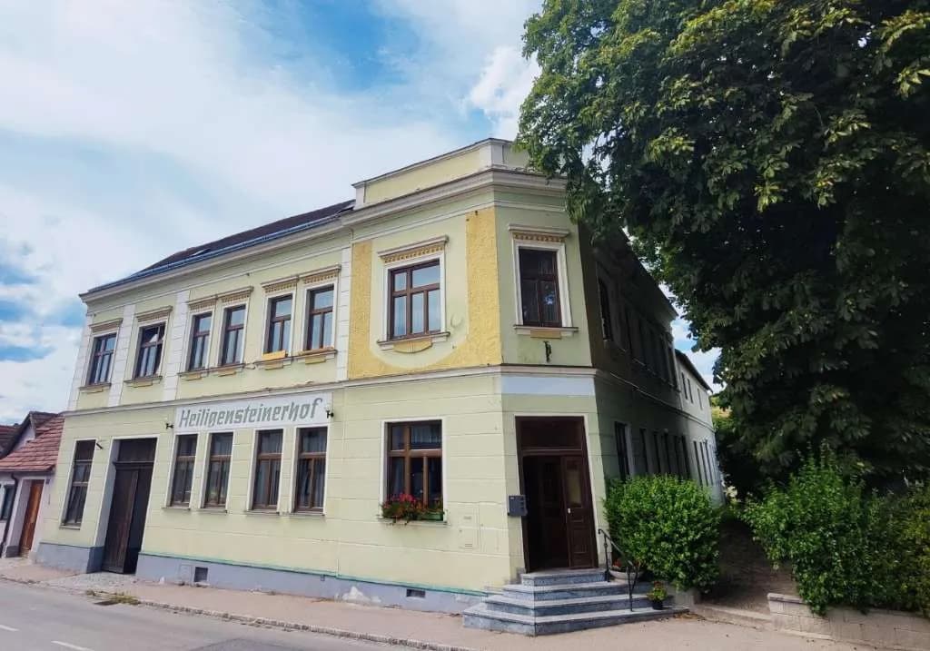 29-Zimmer-Gewerbeimmobilie kaufen in Krems Land – 736 m², € 330.000