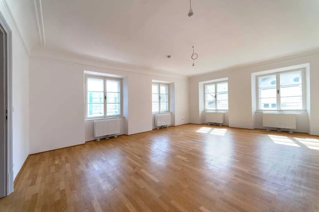 3-Zimmer-Wohnung mieten in Reutte – 126 m², € 1.519