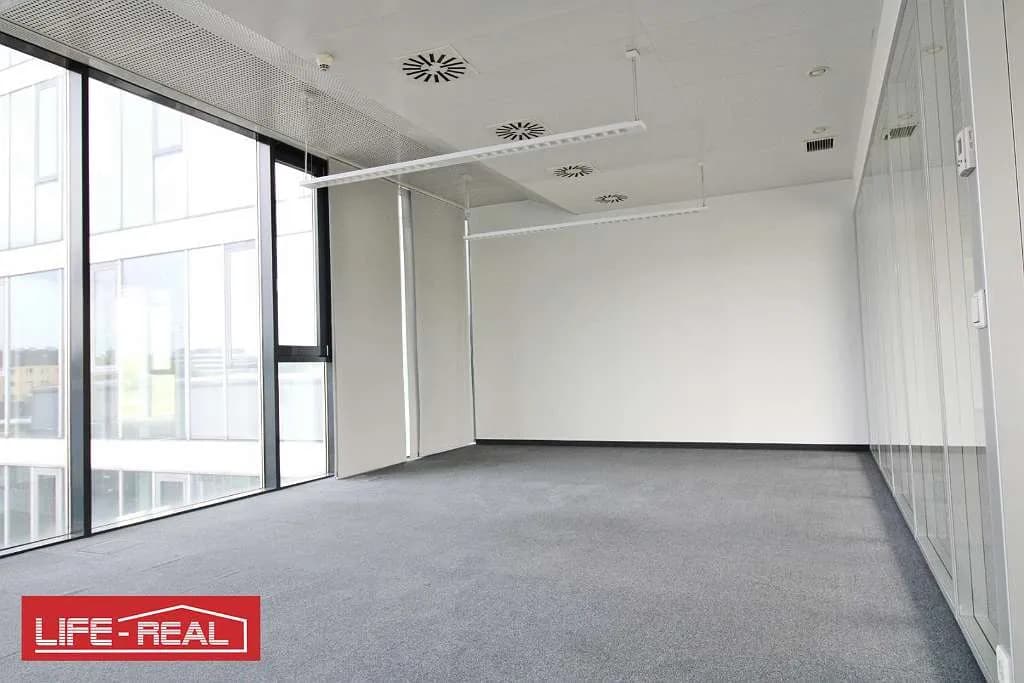 Gewerbeimmobilie mieten in Linz – 558 m², € 9.243 – Bild 10 von 27