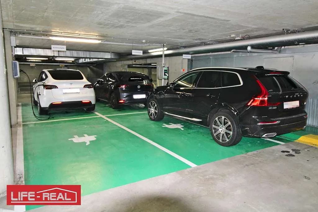 Gewerbeimmobilie mieten in Linz – 558 m², € 9.243 – Bild 25 von 27