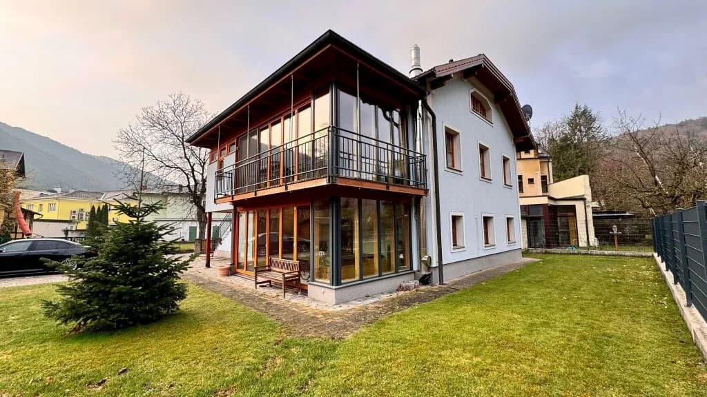 8-Zimmer-Haus kaufen in Baden – 249 m², € 680.000