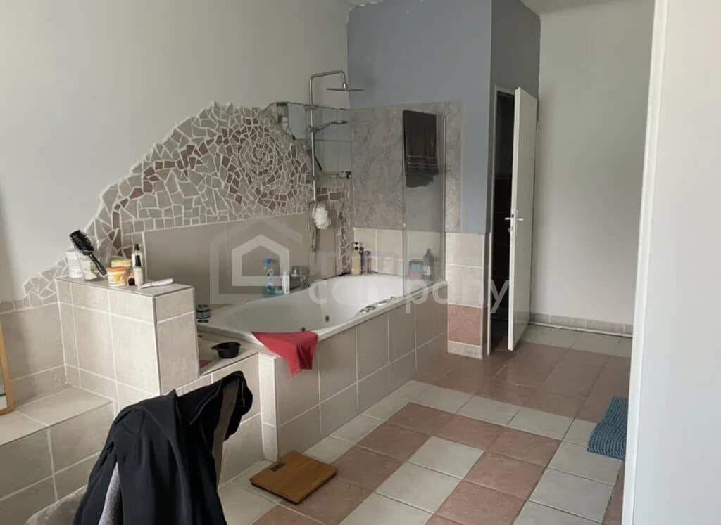 Gewerbeimmobilie kaufen in Bruck an der Leitha – 307 m², € 299.000 – Bild 12 von 22