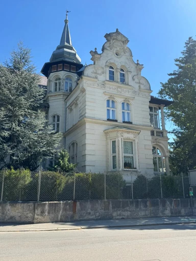 7-Zimmer-Wohnung kaufen in Baden – 1 240 m², € 1.190.000 – Bild 3 von 109