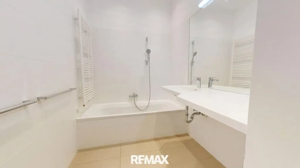2-Zimmer-Gewerbeimmobilie mieten in Wien – 63 m², € 846 – Bild 8 von 11