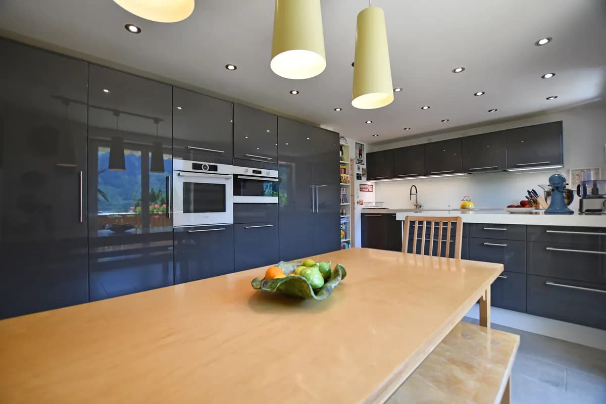 10-Zimmer-Gewerbeimmobilie kaufen in Gmunden – 264 m², € 1.290.000 – Bild 5 von 8