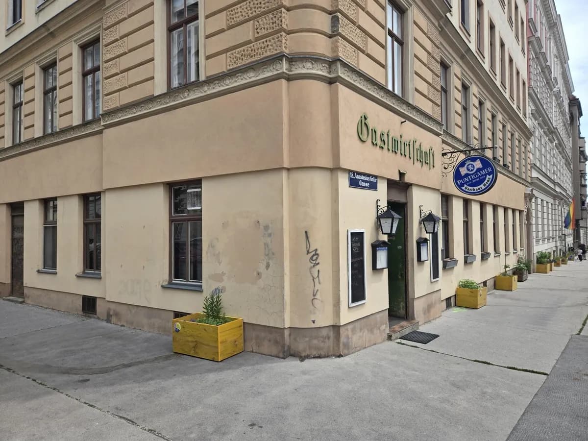 Gewerbeimmobilie mieten in Wien – 120 m², € 1.799