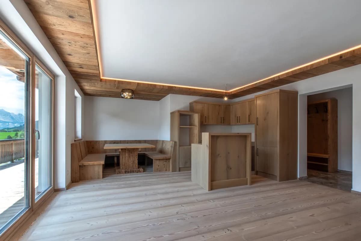 8-Zimmer-Haus kaufen in Kitzbühel – 351 m², € 3.580.000 – Bild 7 von 11