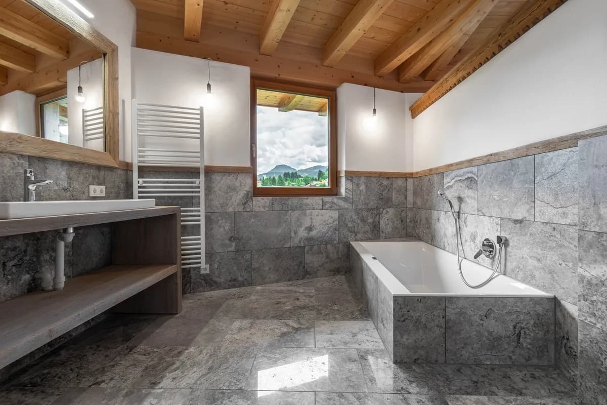 8-Zimmer-Haus kaufen in Kitzbühel – 351 m², € 3.580.000 – Bild 11 von 11