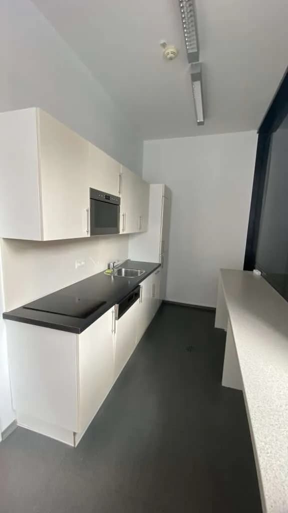 Gewerbeimmobilie mieten in Wien – 335 m², € 6.365 – Bild 12 von 51