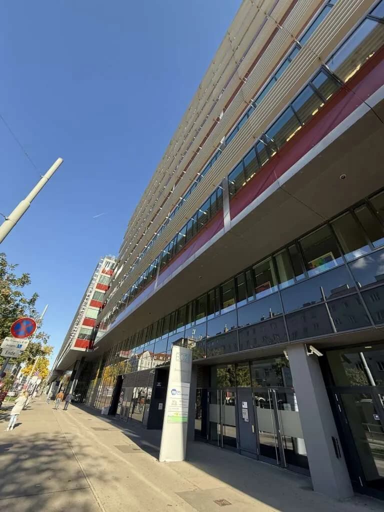 Gewerbeimmobilie mieten in Wien – 335 m², € 6.365 – Bild 45 von 51