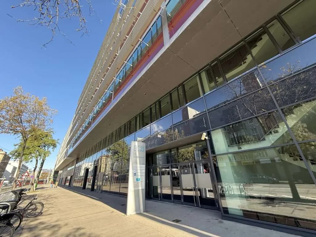 Gewerbeimmobilie mieten in Wien – 335 m², € 6.365 – Bild 49 von 51