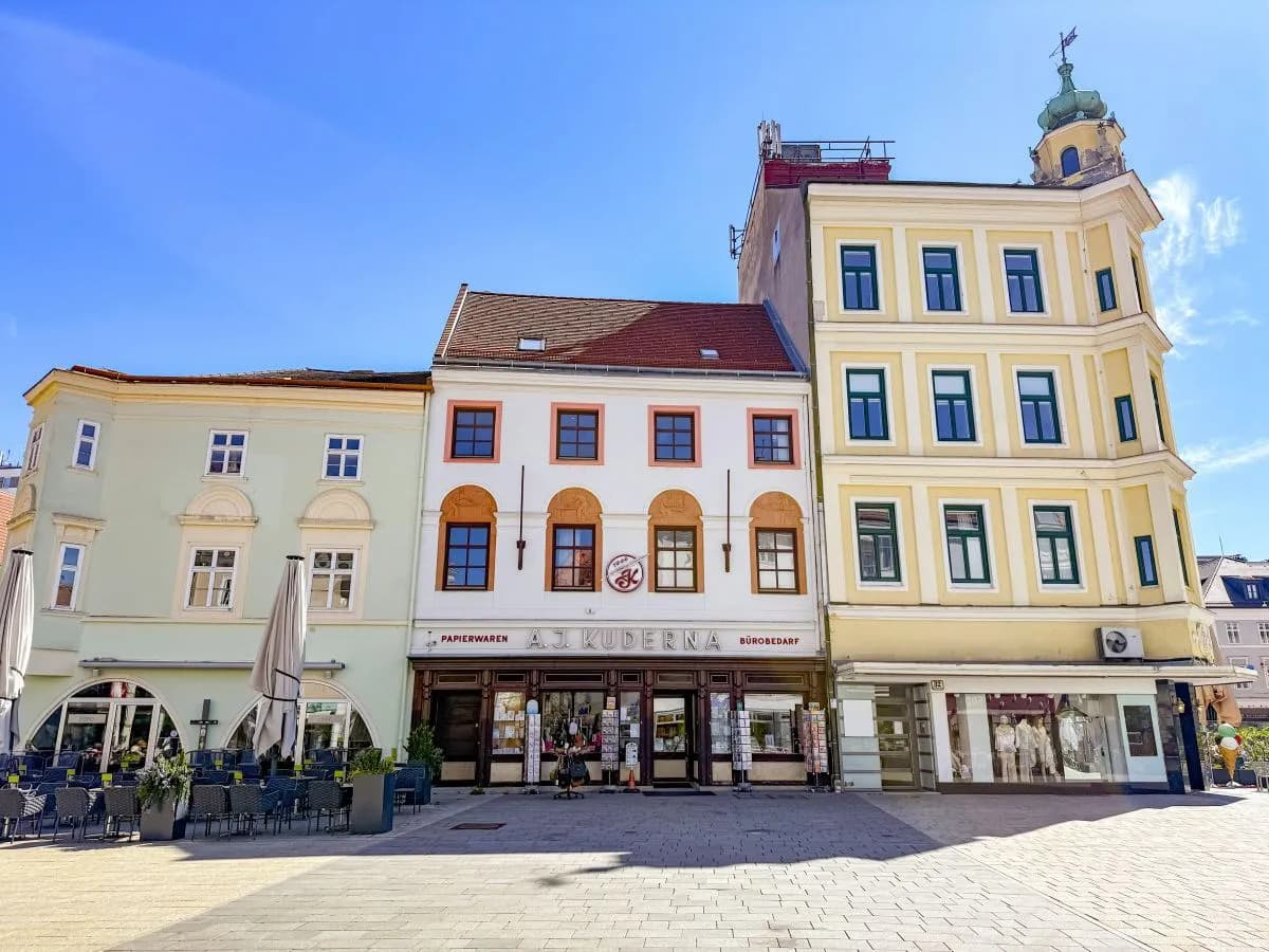 Gewerbeimmobilie mieten in Wiener Neustadt – 369 m², € 4.026