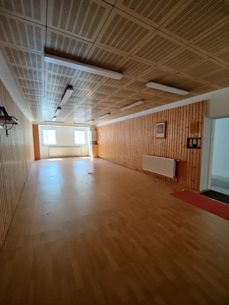 8-Zimmer-Gewerbeimmobilie kaufen in Korneuburg – 200 m², € 390.000 – Bild 6 von 42