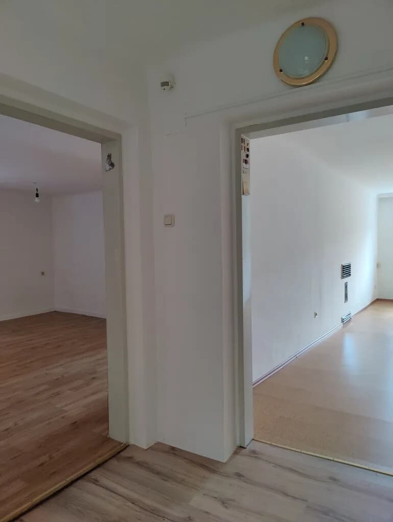 8-Zimmer-Gewerbeimmobilie kaufen in Korneuburg – 200 m², € 390.000 – Bild 13 von 42