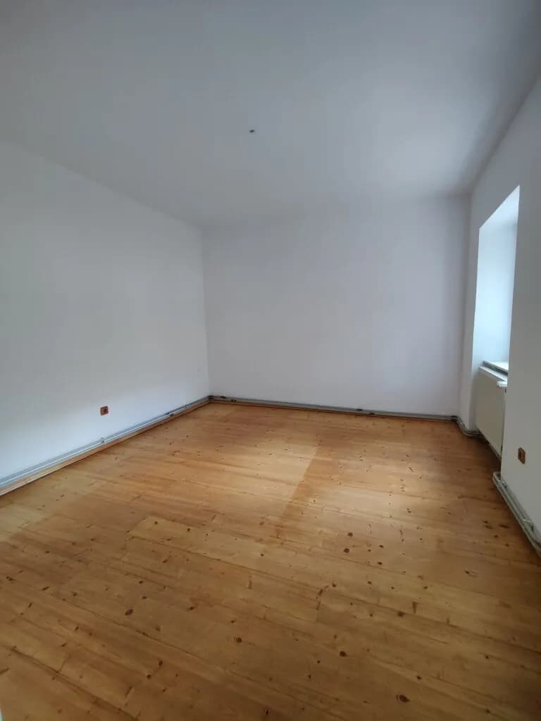 8-Zimmer-Gewerbeimmobilie kaufen in Korneuburg – 200 m², € 390.000 – Bild 23 von 42