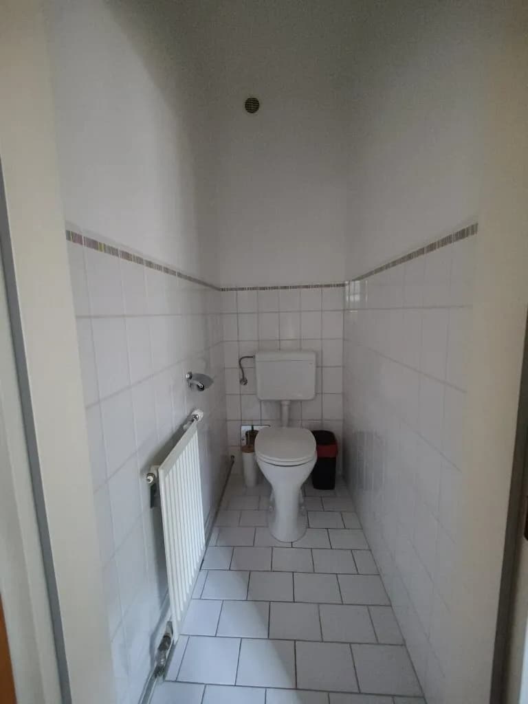 8-Zimmer-Gewerbeimmobilie kaufen in Korneuburg – 200 m², € 390.000 – Bild 28 von 42