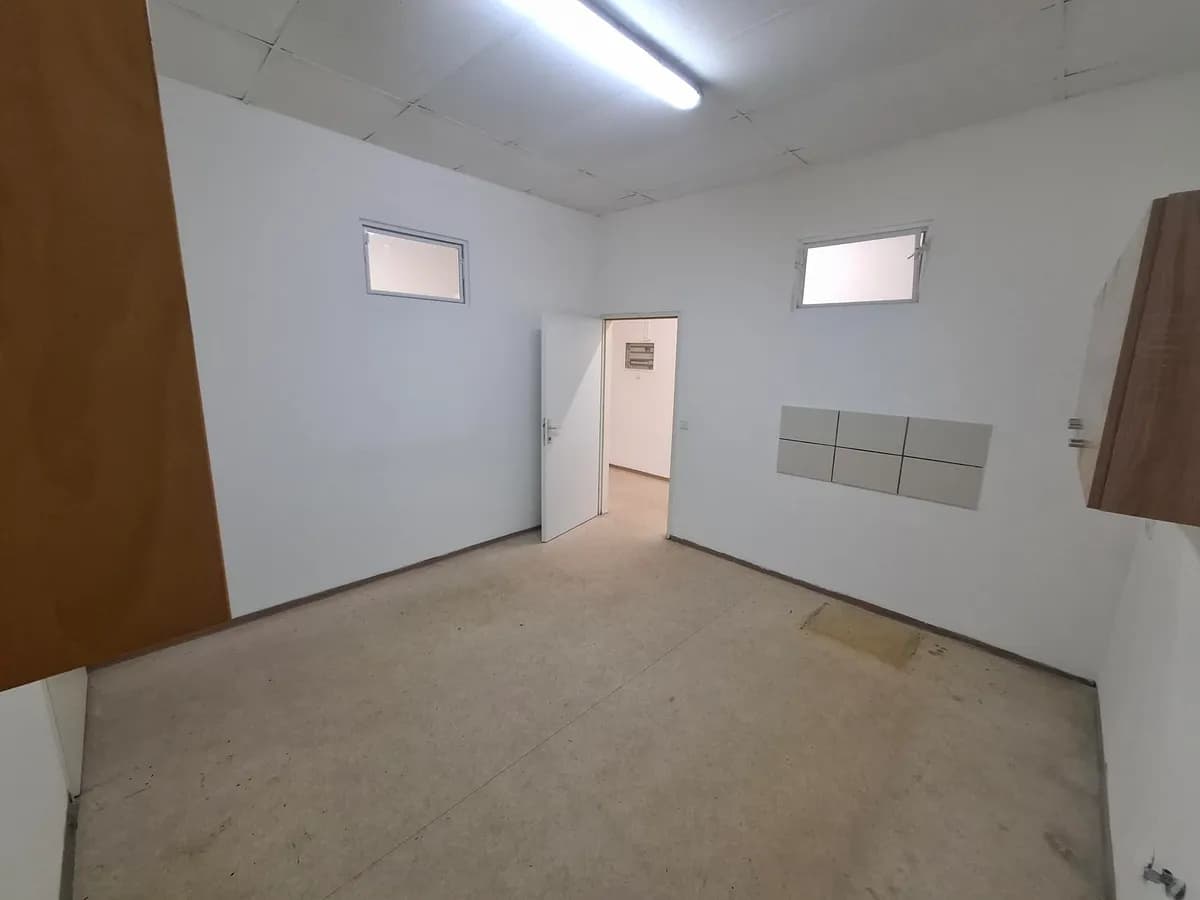 Gewerbeimmobilie mieten in Wien – 15 m², € 115
