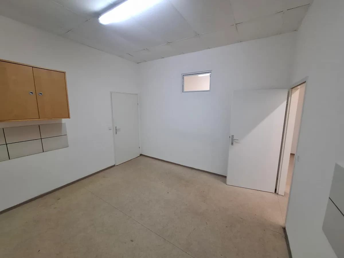 Gewerbeimmobilie mieten in Wien – 15 m², € 115 – Bild 3 von 3