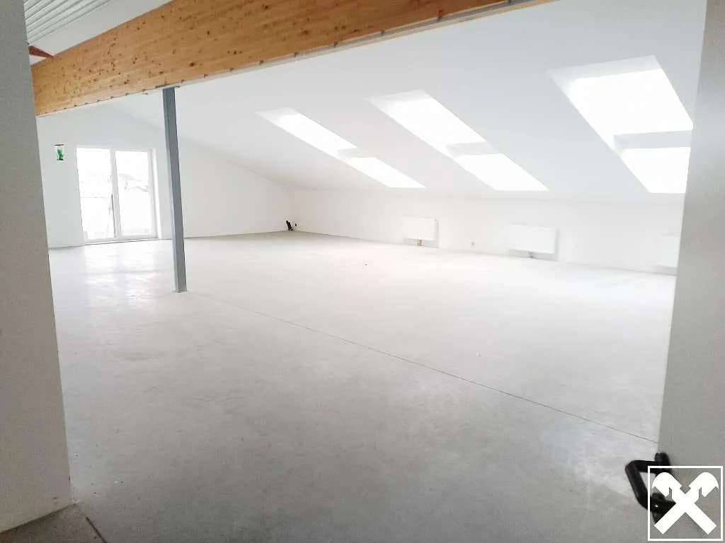 Immobilie mieten in Gmunden – 1 958 m², € 10.612 – Bild 2 von 14