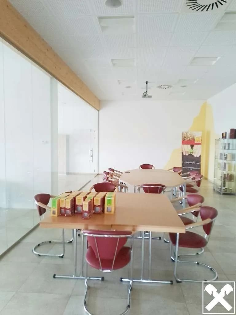 Immobilie mieten in Gmunden – 1 958 m², € 10.612 – Bild 3 von 14