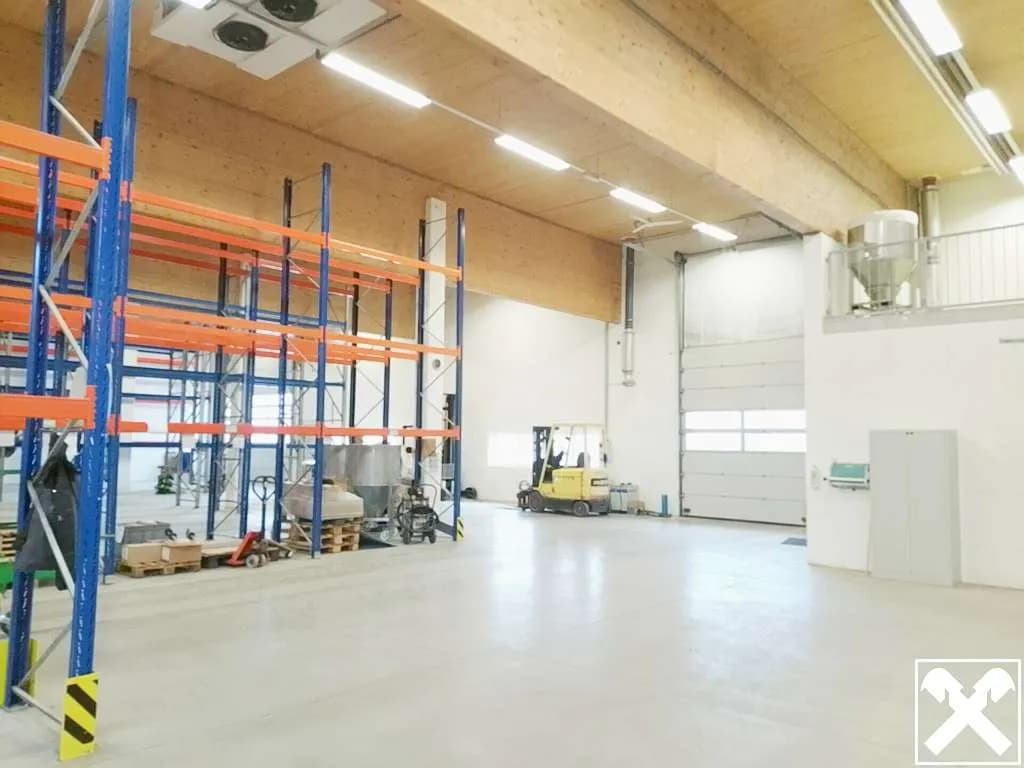 Immobilie mieten in Gmunden – 1 958 m², € 10.612 – Bild 12 von 14