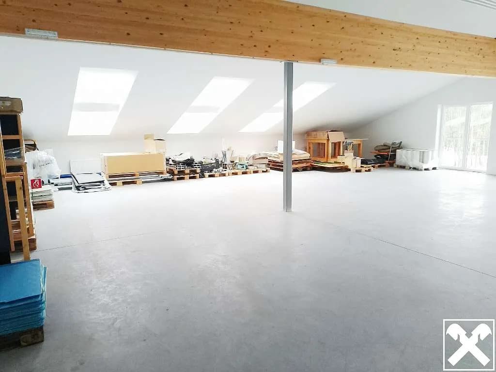 Immobilie mieten in Gmunden – 1 958 m², € 10.612 – Bild 13 von 14