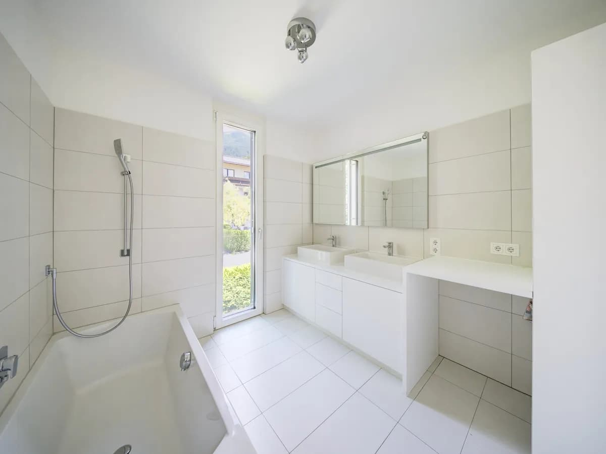 3-Zimmer-Wohnung mieten in Innsbruck – 93 m², € 3.232 – Bild 7 von 7