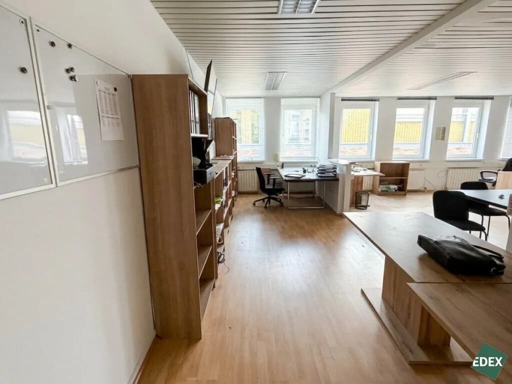 1-Zimmer-Gewerbeimmobilie mieten in Wien – 19 m², € 350 – Bild 2 von 4